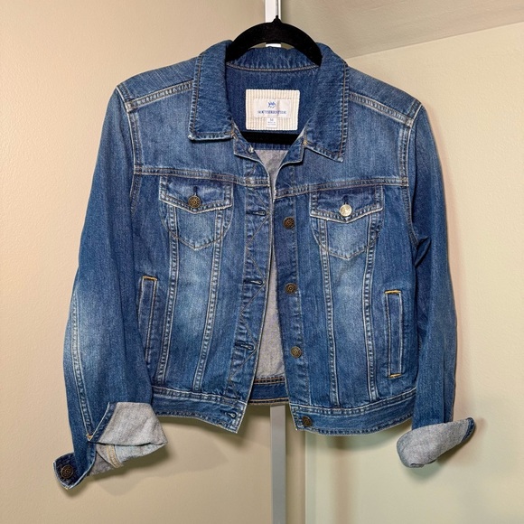 Southern Tide Jackets & Blazers - Southern Tide Denim Jacket‎ size Medium